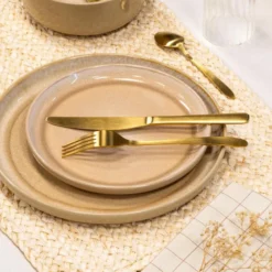 Assiette a dessert beige