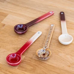 Set de 4 cuilleres en gres